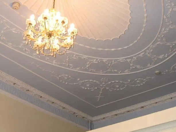 Szálloda The Charles Stewart