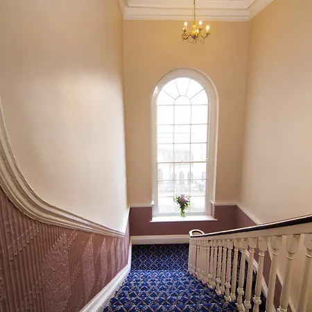 The Charles Stewart فندق